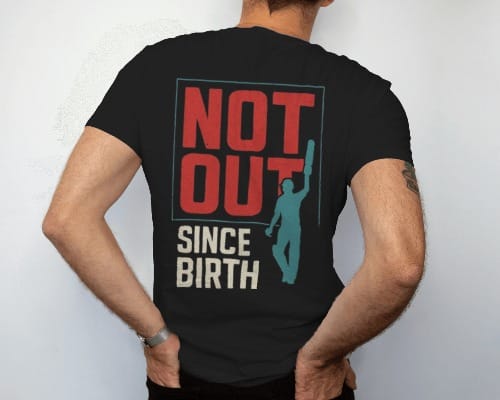 Main character Tee – Molten Nova